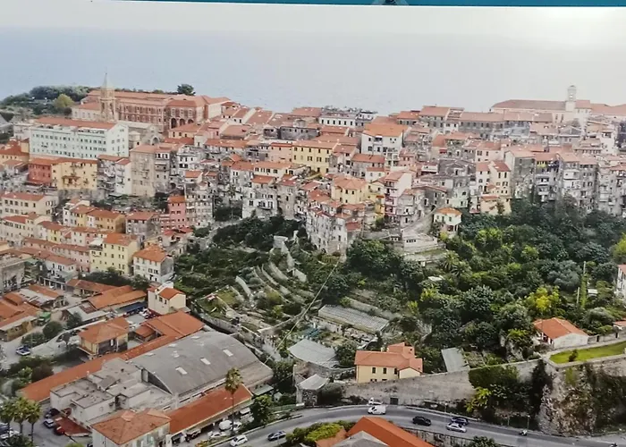 Casa Eden 文蒂米利亚