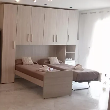 Casa Eden ונטימיגליה